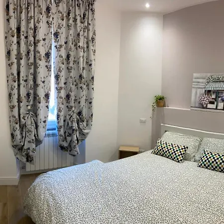 Dimora Del Papa Rome