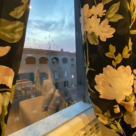 Dimora Del Papa * Rome