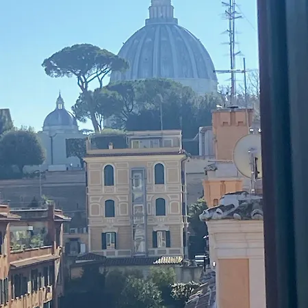 Dimora Del Papa * Rome