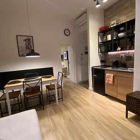 Dimora Del Papa Rome