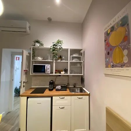 Dimora Del Papa Rome