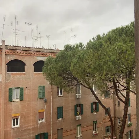 Dimora Del Papa Rome