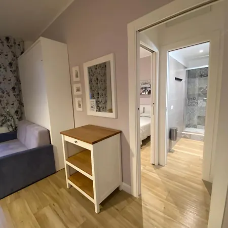 Dimora Del Papa Apartment *